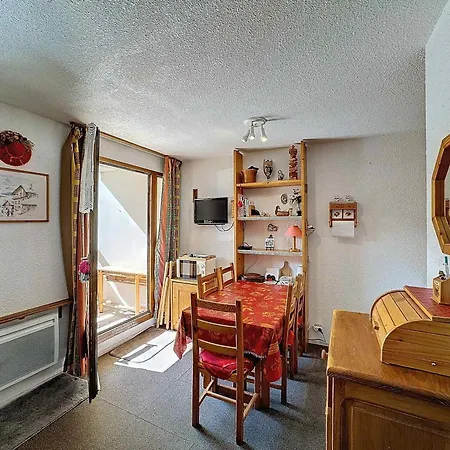 4 Pers, Balcon Sud, Animaux Admis, Parking *